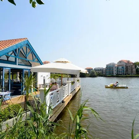 Appartement Résidence Port Bourgenay - Maeva - 2 Pièces 6 Personnes En Rez De Jardin - Prestige - Super Mae-2223 *